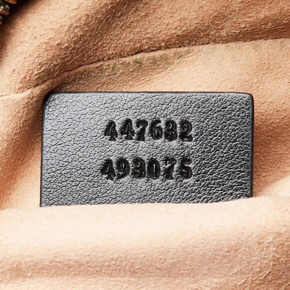 Gucci Black Quilted Leather Marmont Small Camera Bag - Picture 11 of 11